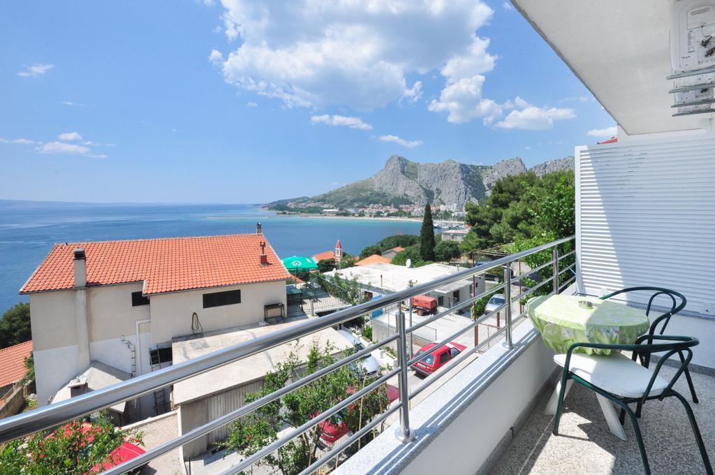 Apartments Zorka Leko โอมิช ภายนอก รูปภาพ